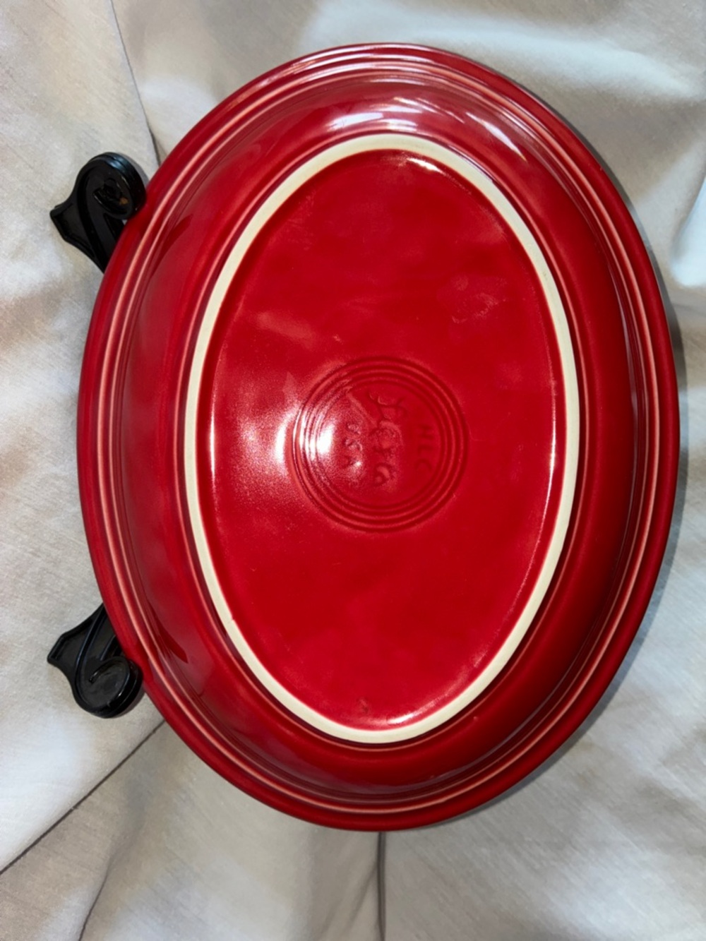 Homer Laughlin Scarlet?Red Oval Serving Platter - Picture 2 of 3